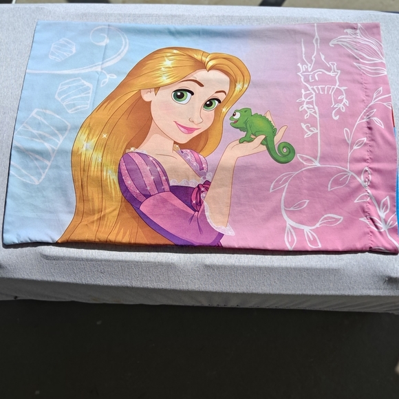 3 Items A Princess Printed Handmade Pillow, 1 Pillow Case & A Full SZ Flat Sheet - Picture 7 of 9